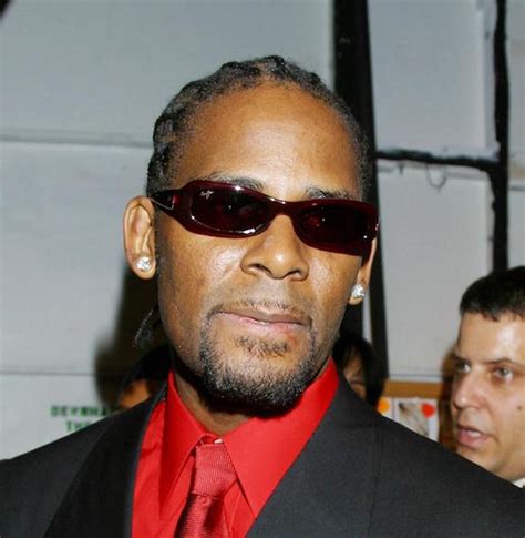 R. Kelly's Lawyers Claim Singer Lost His Sexual Abuse Civil Case Because 'He Cannot Read ...
