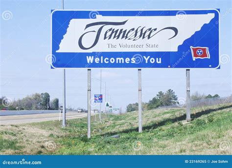 Welcome to Tennessee Sign stock image. Image of expressway - 23169265