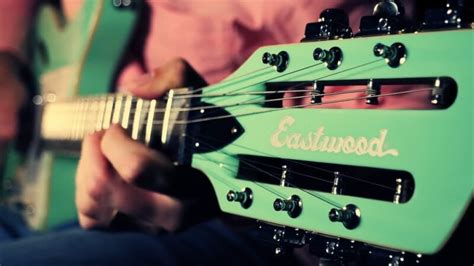 12 String Guitar Playing Rock Bands 的图像结果