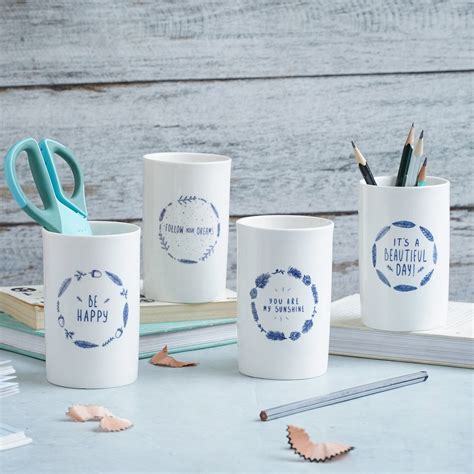 Toothbrush Holder Online - Premium toothbrush holder | Nestasia