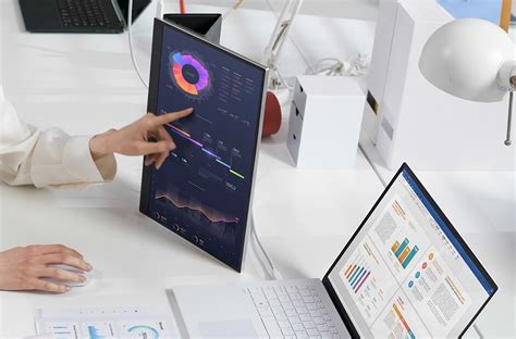 Buy 40.6cm (16) LG Gram Portable Monitor-16MQ70 | LG India Business