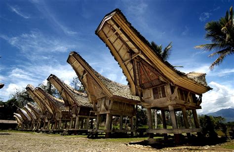 wisata adat