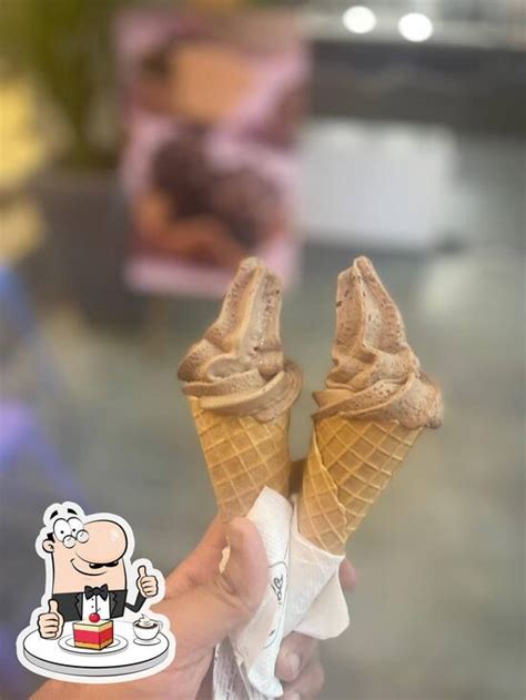 Menu at Dairy Den, Ahmedabad, 2HJ7+JJ2