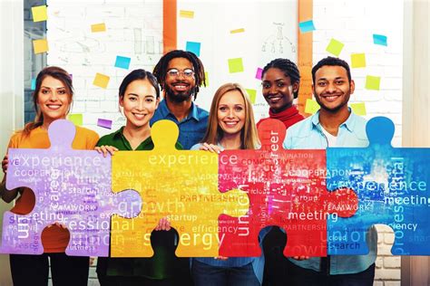 Partnership Poster Design 的图像结果