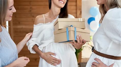 40 Best Mom-To-Be Gifts of 2025