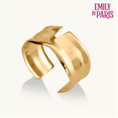 Shop Crimped Kada Gold Bracelet for Women - PALMONAS