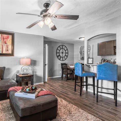 Edmond, OK Apartments for Rent | Oxford Oaks Apartments