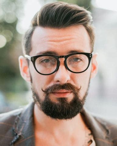 Best 20 Beard Styles for Men with Round Faces: Look Sharp and Stylish ...