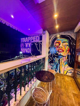 THE HOLLYWOOD CAFE, McLeod Ganj - Restaurant Reviews, Phone Number ...