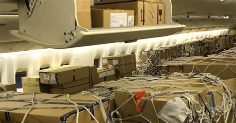 Alitalia moves record 58T freight on B777-300ER from Delhi to Rome
