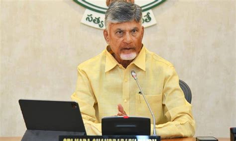 ఈ నెల 4న ఆటో డ్రైవర్లు, క్యాబ్ డ్రైవర్లు అకౌంట్ల‌లో డ‌బ్బులు జ‌మ చేయ ...