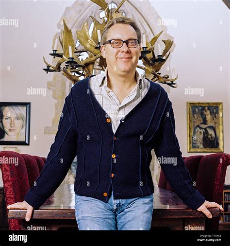 Portrait of comedian Vic Reeves photographed at home in March 2006 ...