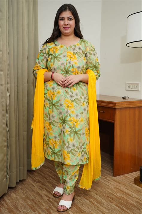 Buy Plus Size Suits For Women online in India - Apella