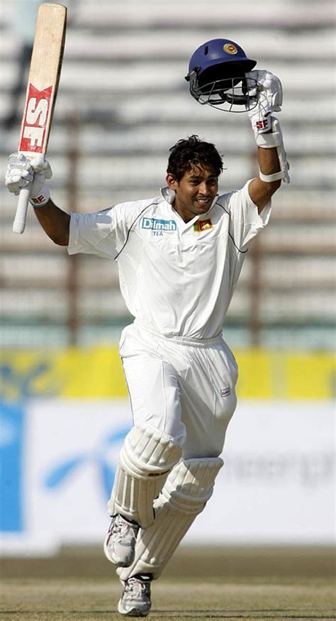 Tillakaratne Dilshan is thrilled on reaching his hundred | ESPNcricinfo.com