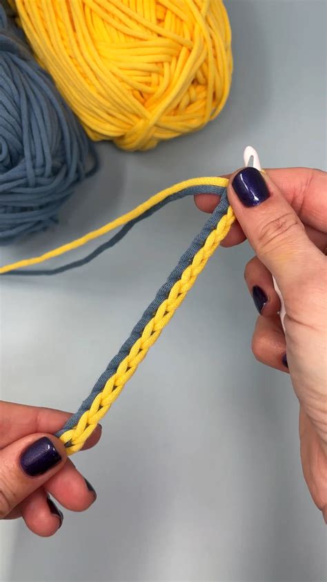 Seamlessly join two pieces of yarn using the Russian join method [Video ...