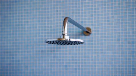 How To Fix Leaking Showerhead | Storables