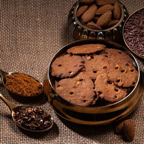 Buy Thattai Online - Millet Thattai Murukku | Millet Maagic Meal