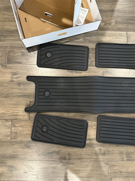 2021-2023 Toyota Sienna 7 Passenger All Weather Floor Mats ...
