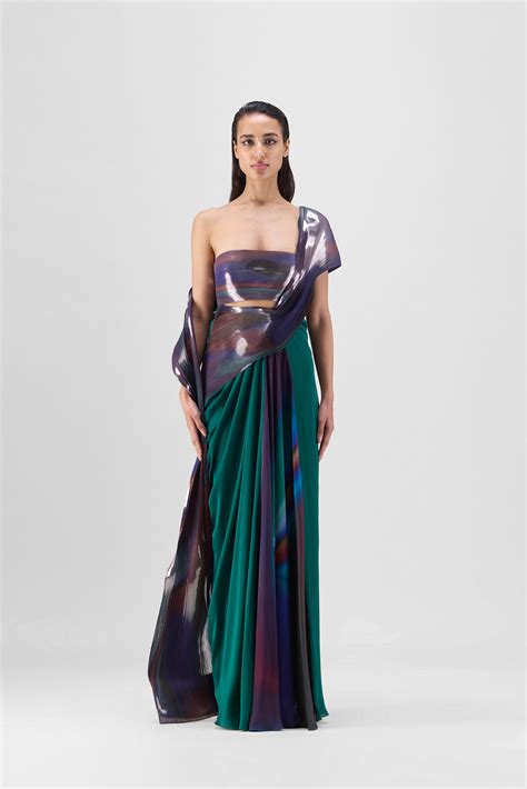 METALLIC MICRO PLEATED WATERCOLOUR SAREE – Amit Aggarwal