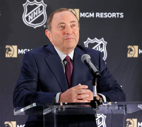 NHL reaches settlement with former players in concussion suit ...