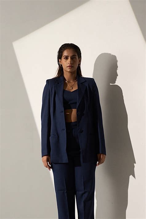 Business Formal Women's Dark blue Suit – The Ambition Collective