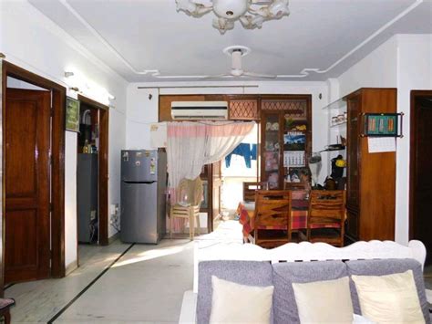 Buy 3 BHK Flat/Apartment in Arjun Nagar Safdarjung Enclave, New Delhi ...
