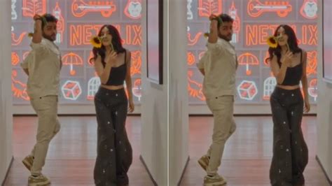 Pratibha, Sparsh try Heeramandi’s iconic ‘Gajagamini’ walk; Aditi Rao ...