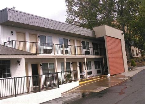 BEST WESTERN SKYLINE MOTOR LODGE (Lakeview) - Hotel Reviews, Photos ...