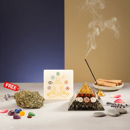 Pyrite Gomtichakra Pyramid With Super Charger Plate Combo – Blessings ...