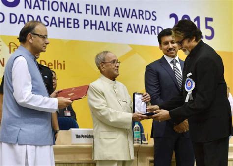 Kangana And Amitabh Might Share Screen Space In R Balkis Next