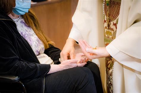 Anointing Of The Sick | Catholic Foundation for the Diocese of Tucson