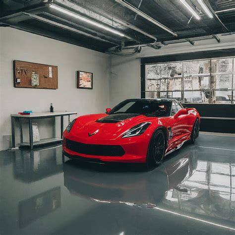 Garage Epoxy Flooring – Durable, Stylish & Low-Maintenance