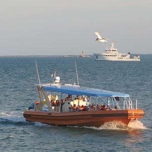 Discover Darwin Harbour 1 hour Darwin Harbour Cruise, 45 Stokes Hill Rd ...