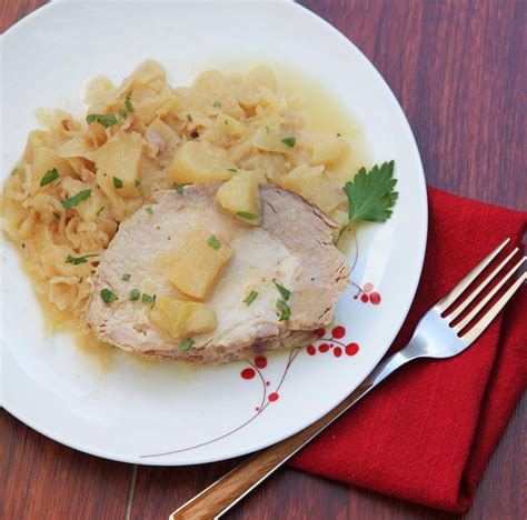 Pork Loin with Sauerkraut and Apples – Instant Pot