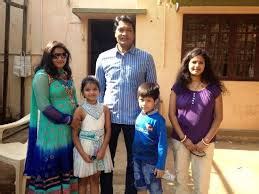Aditya Srivastava Family Wife Son Daughter Father Mother Age Height ...