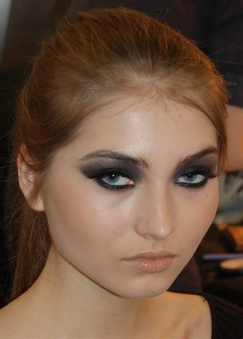 Runway Model Makeup Tutorial | Saubhaya Makeup