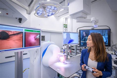 Remote Robotics in Surgery 的图像结果