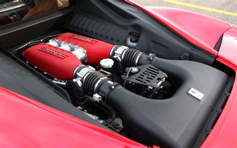 Ferrari 458 Engine 的图像结果