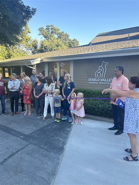 Ribbon-cutting at Diablo Valley Animal Hospital - Danville Area Chamber ...