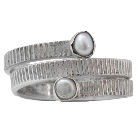 Buy Silver Pearl Toe Ring Online - Unniyarcha – Unniyarcha