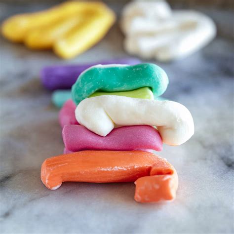 Easy Marshmallow Fondant Recipe for Perfect Cakes