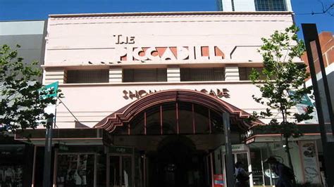 Elizabeth's Bookshop, Perth - TimesTravel