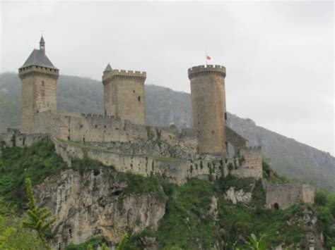 Chateau de Foix, foix, France - Top Attractions, Things to Do ...