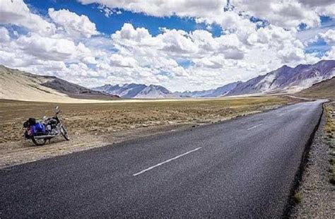 Manali-Leh Highway: BRO ने बर्फ का सीना चीर यात्रियों को दी बड़ी राहत ...