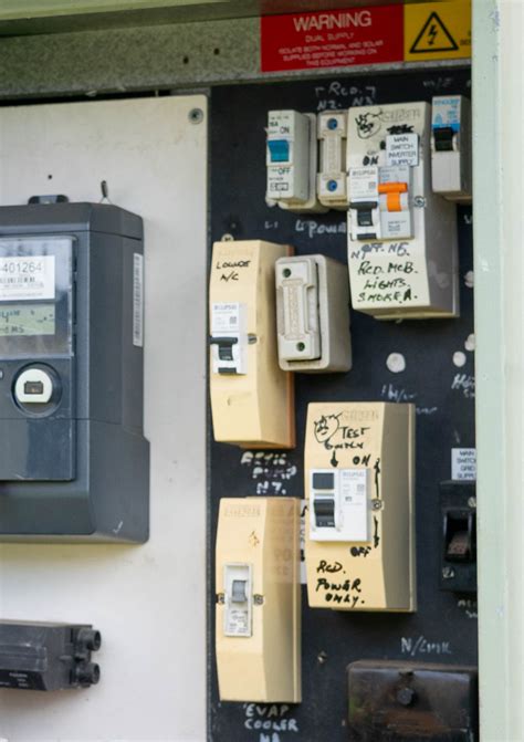 RCD Breaker Connection 的图像结果