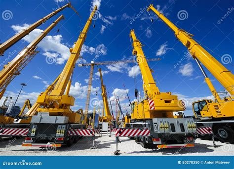 Mobile construction crane stock photo. Image of machine - 80278350
