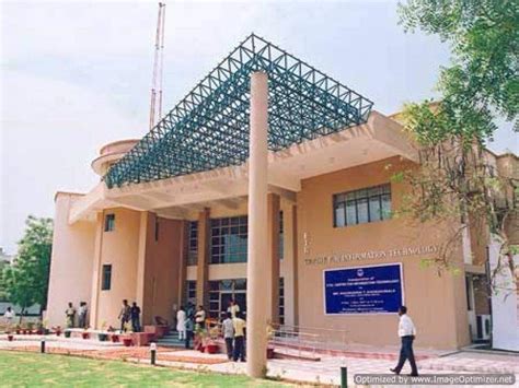 JMI Entrance Exam 2025 Admit Card to Be Released Soon at admission.jmi ...