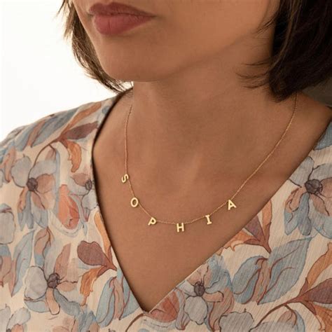 Customized Necklace – Wish Your Gifts