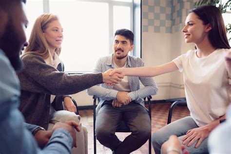 The Role of Communication in Strengthening Relationships Through Counseling