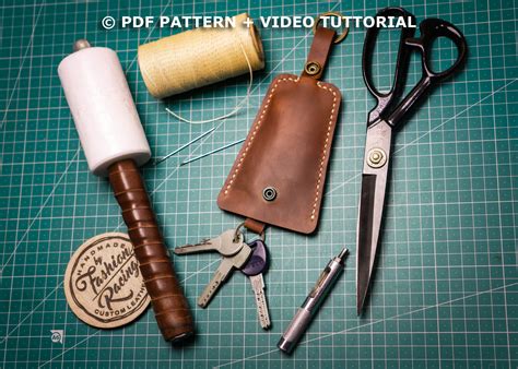 Leather Photo Key Chain Tutorial 的图像结果